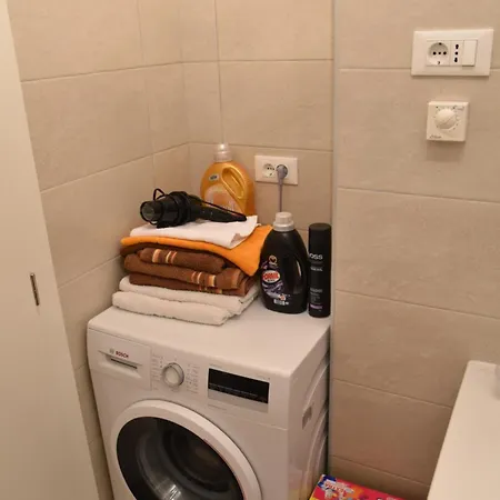 Pina Appartement Tisno